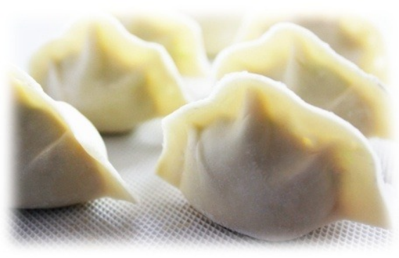 皮薄馅满、褶型规整，蒸煮煎炸速冻全线通用.png